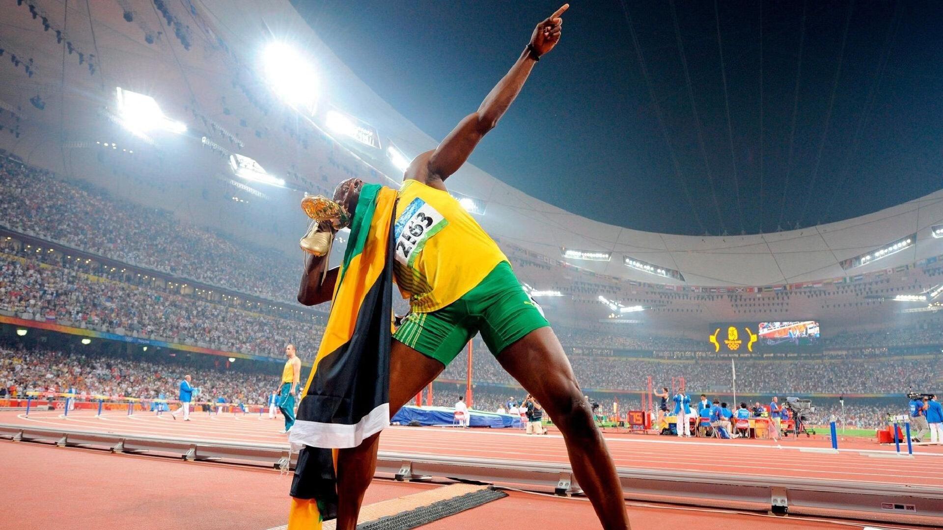 阿斯顿维拉奇迹！2-1逆转豪取7轮18分，埃梅里战术封神，利物浦欧冠梦碎